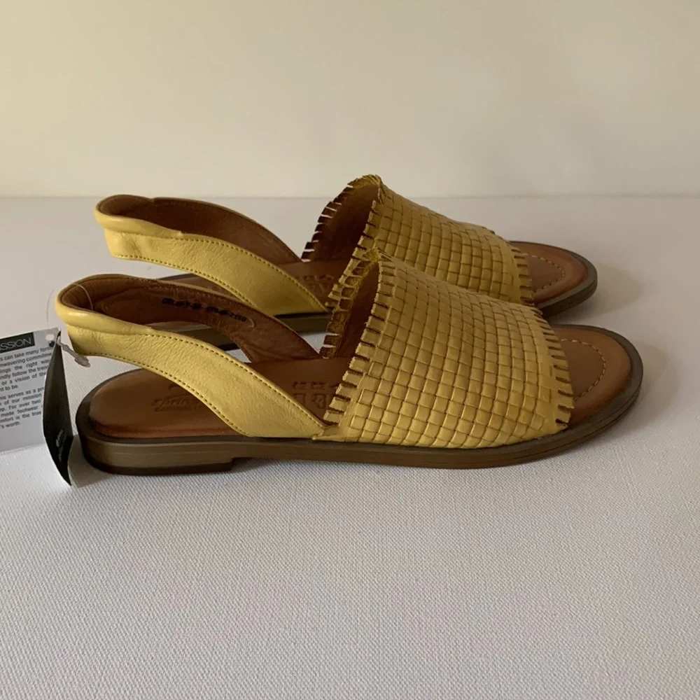 Spring Step GELSI-Y Yellow Sandals